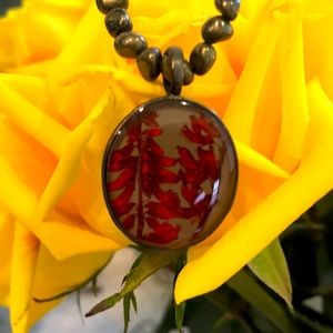 Shari Dixon Necklace 🌹